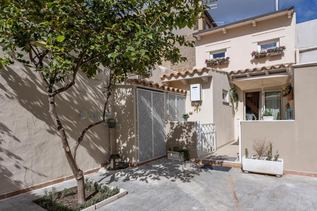Villa Loft 35 - Private Parking Quartu SantʼElena Exterior foto