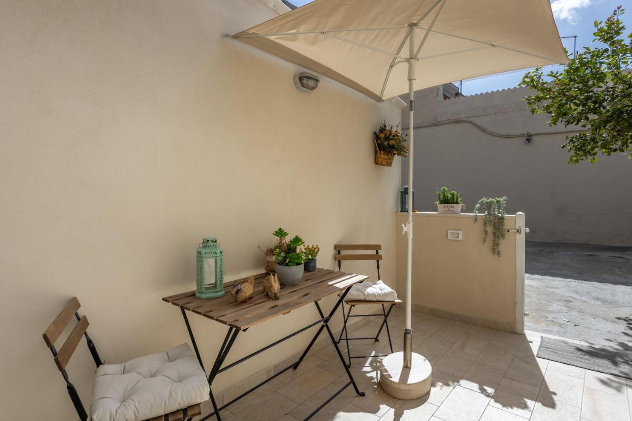 Villa Loft 35 - Private Parking Quartu SantʼElena Exterior foto
