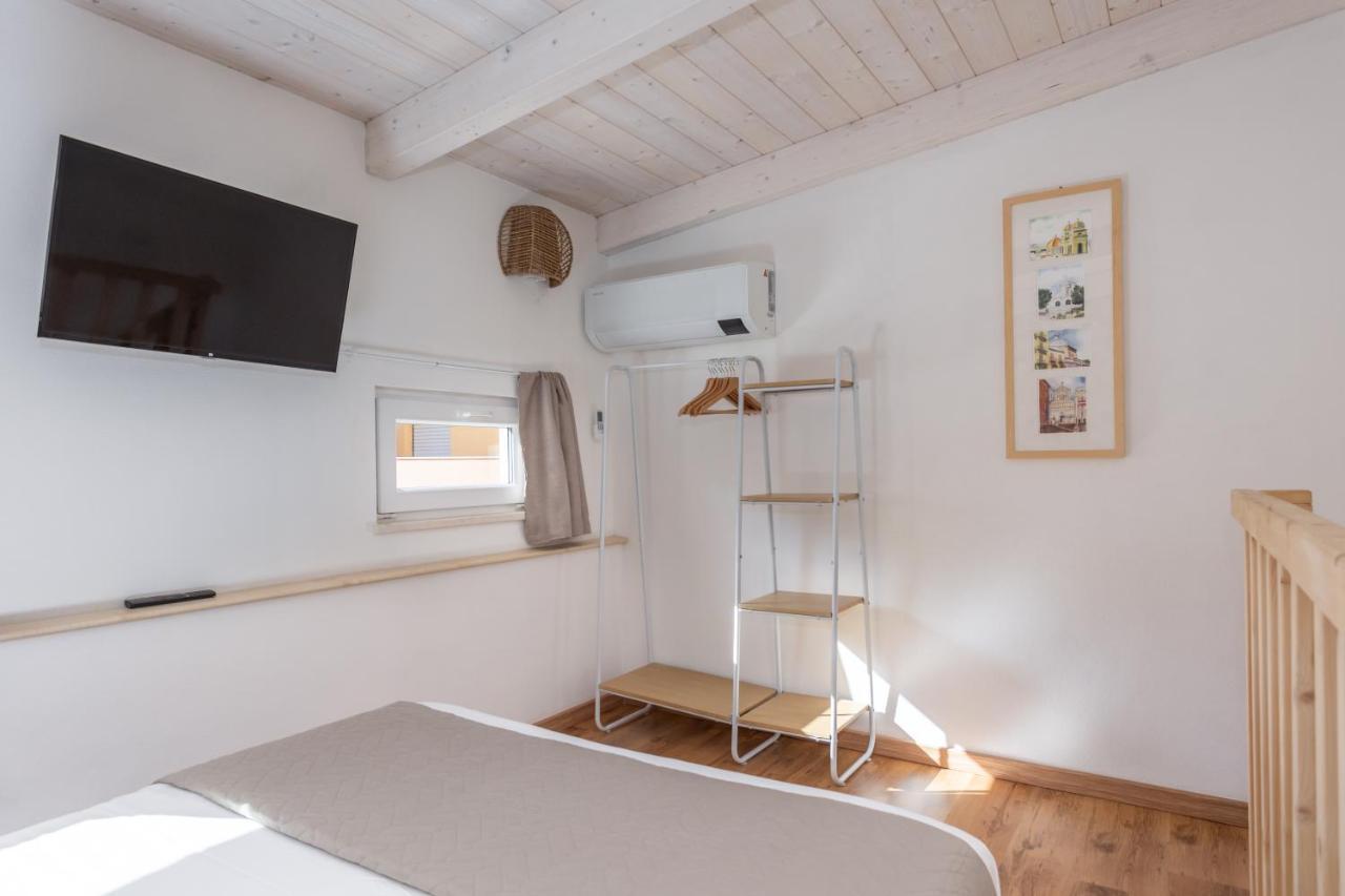 Villa Loft 35 - Private Parking Quartu SantʼElena Exterior foto